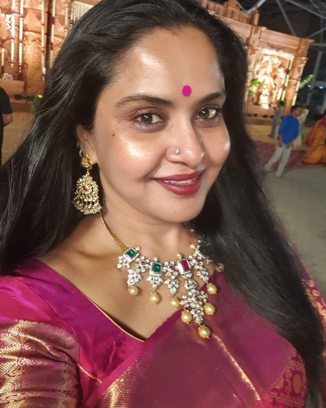 Actress Pragathi aunty Photo gallery