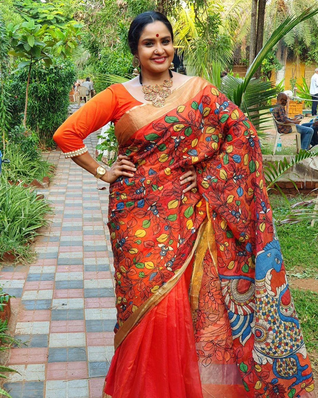 Actress Pragathi aunty Photo gallery