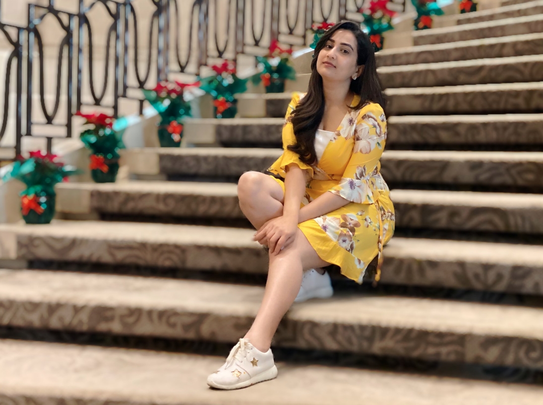 Anchor Manjusha Beautiful Pics