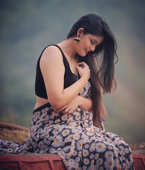 Kalpika Ganesh photos