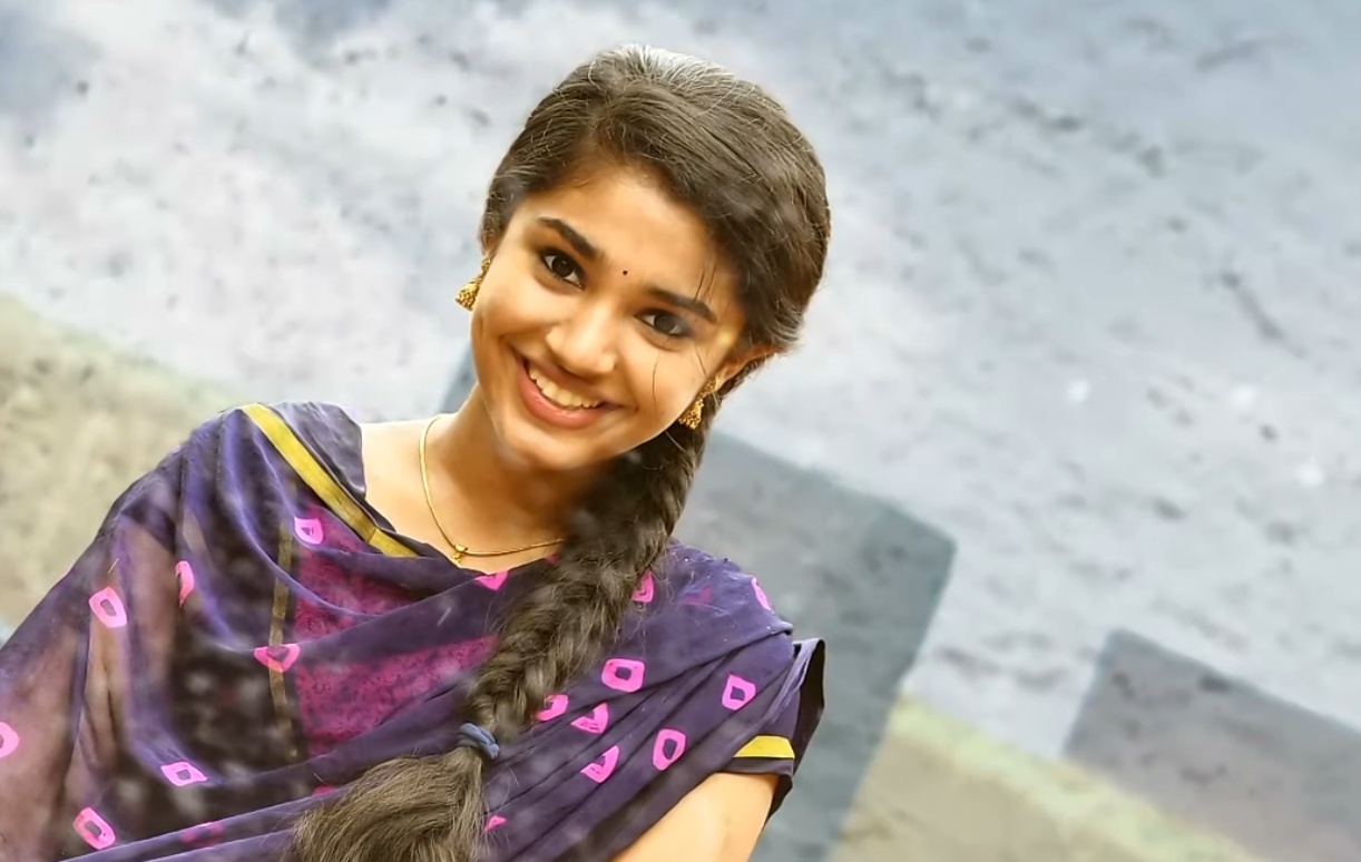 Uppena Heroine Krithi Shetty Images