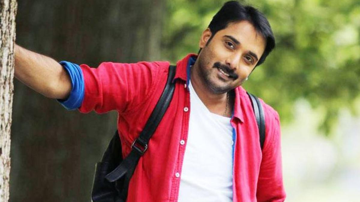bachelor heroes in tollywood