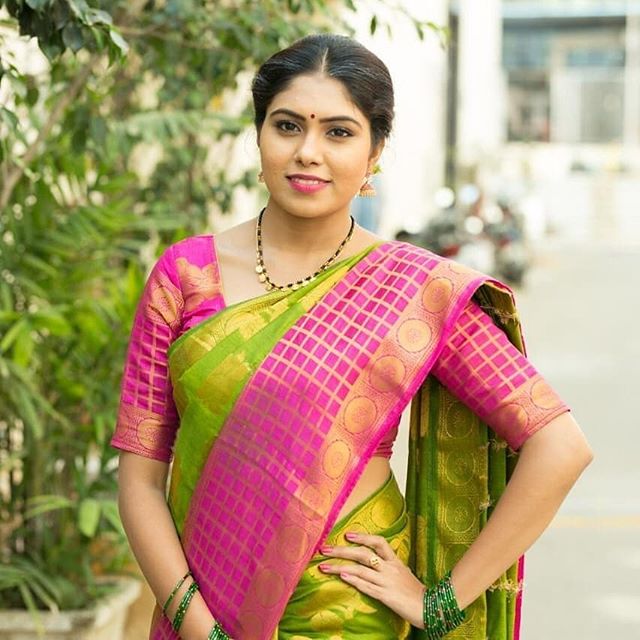 adirindi actress satya sri photos and gallery