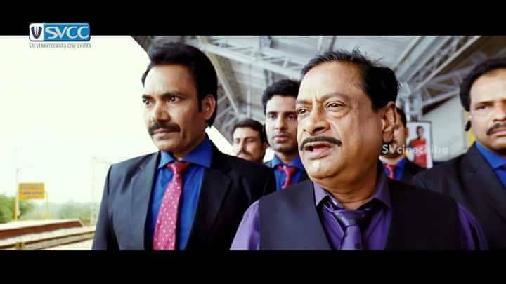 Atharintiki Daredi Movie Meme Templates