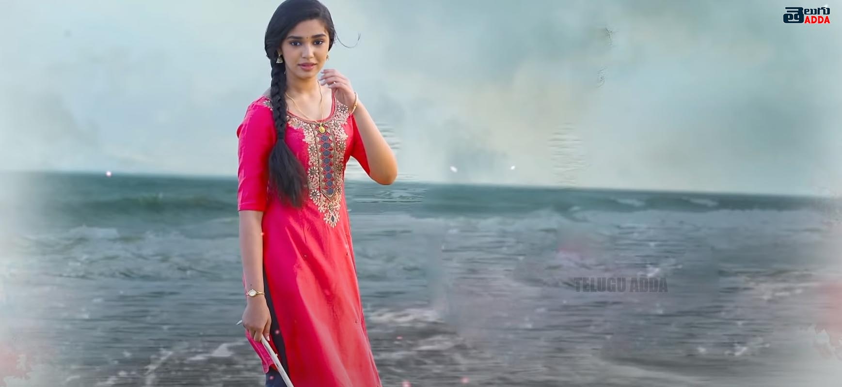 uppena heroine Ranguladdhukunna song images 09
