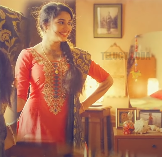 Ranguladdhukunna Song uppena heroine