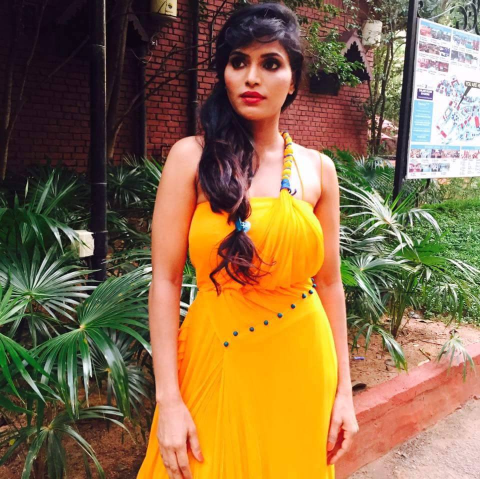 Actress Shree Rapaka Photo Gallery