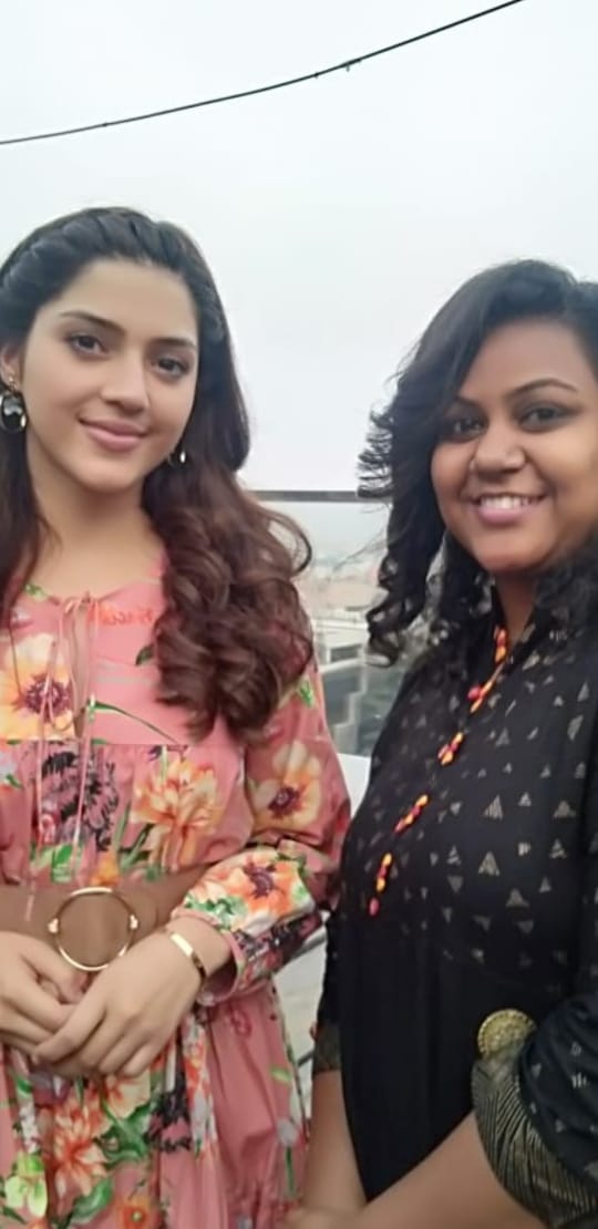 Anchor Manjusha Shivaji photos