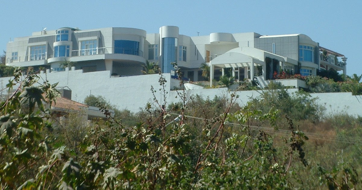 Tollywood Hero Chiranjeevi house images in Hyderabad