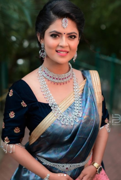 Amrutha Varshini Actress Mansi Joshi Images