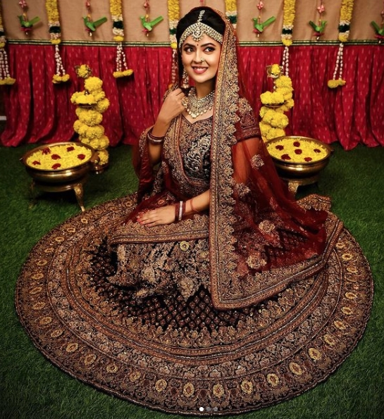 Amrutha Varshini Actress Mansi Joshi Images