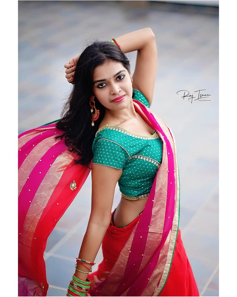 Actress Dharsha Gupta Images