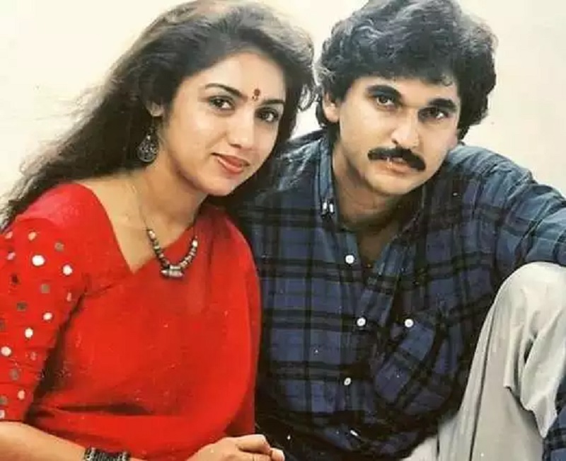 heroines who divorced and never married
