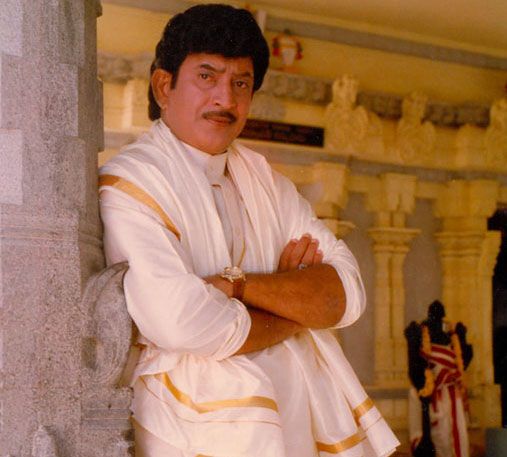 19 super star krishna
