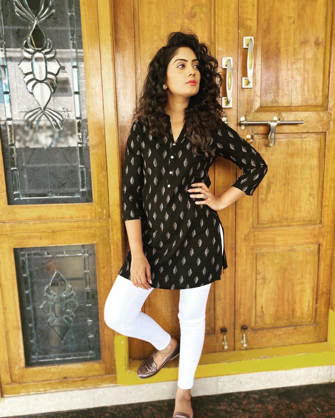 Telugu Tv Actress Karuna Images