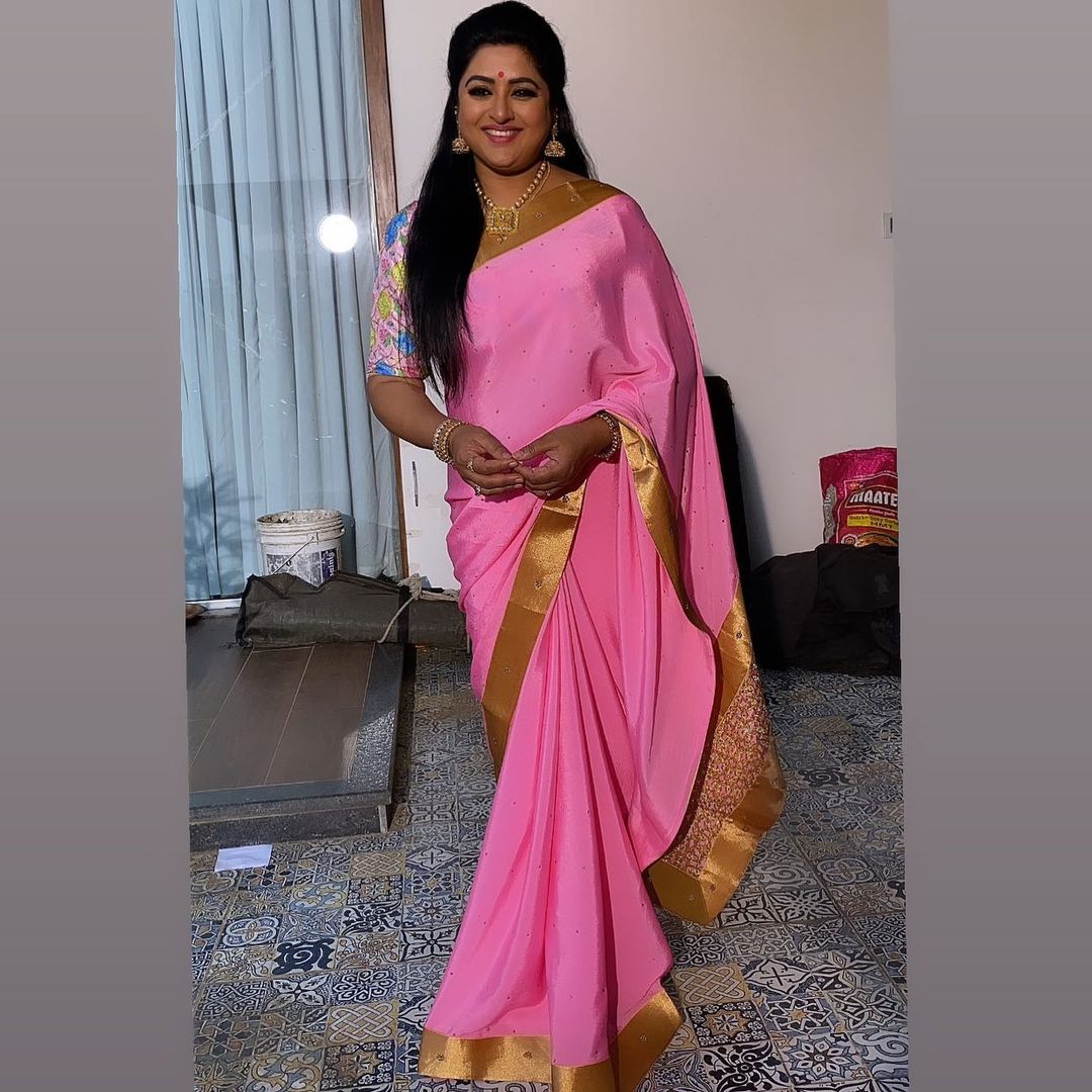 Actress Shanoor Sana Images,