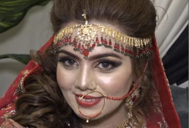 a woman dress up like a bride from 16 years