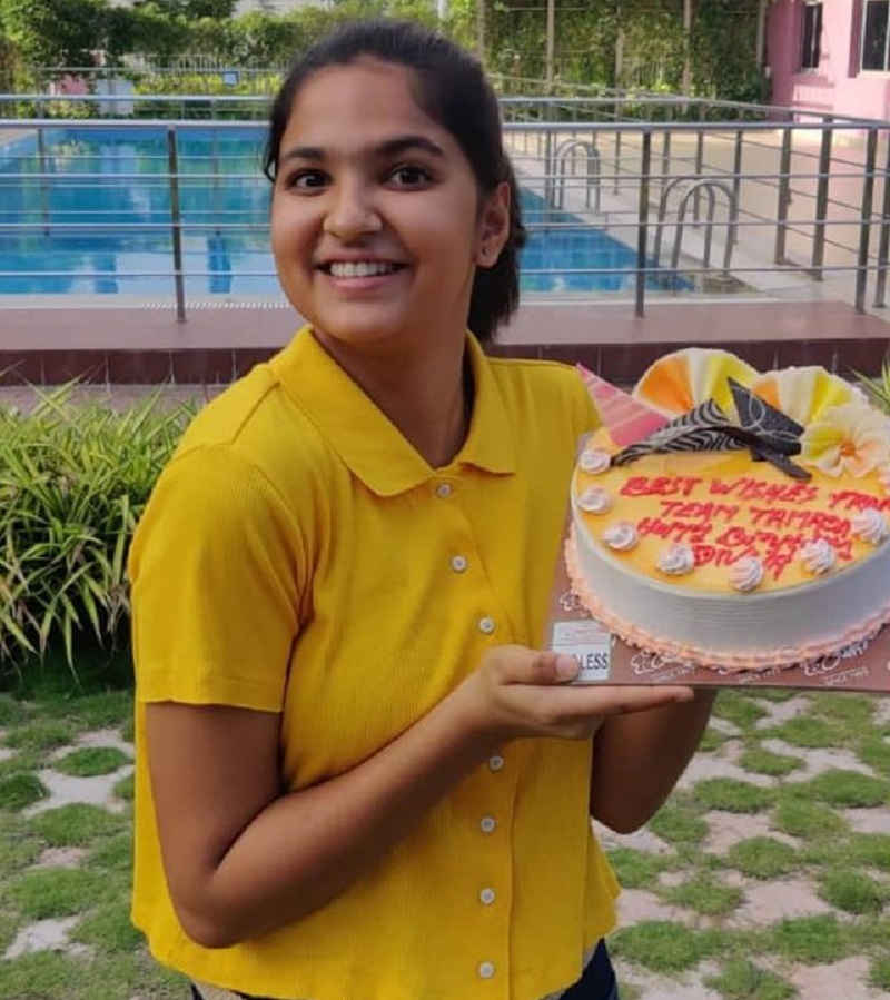 actor prabhakar daughter Divija