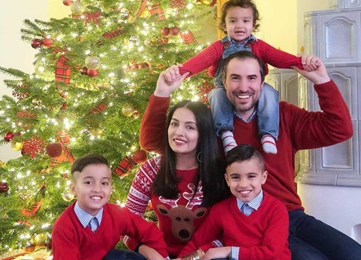 celebrities who have twin children