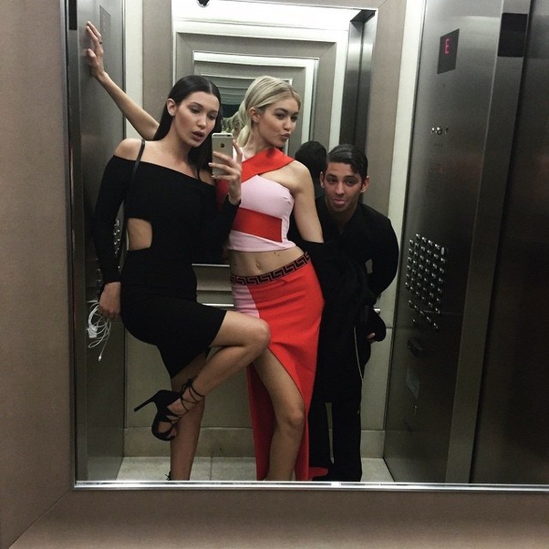 mirror in lift 2