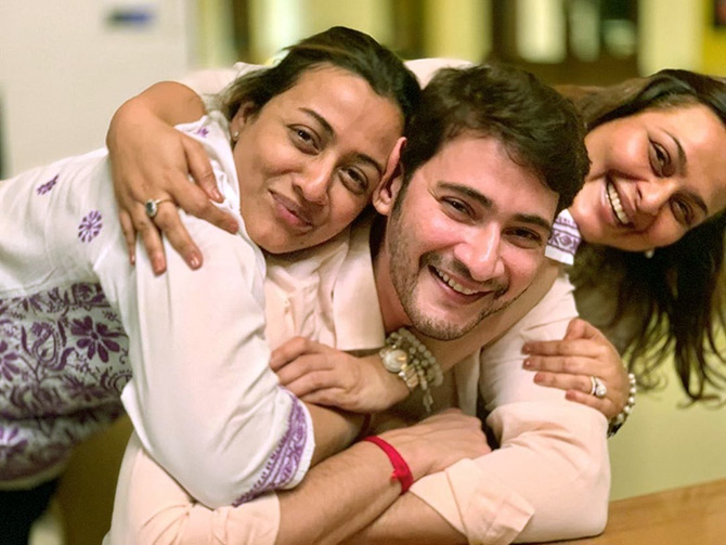 namrata shirodkar sister shilpa shirodkar