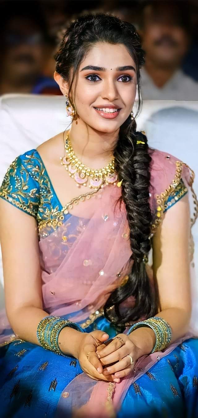 Uppena Heroine Krithi Shetty latest Images