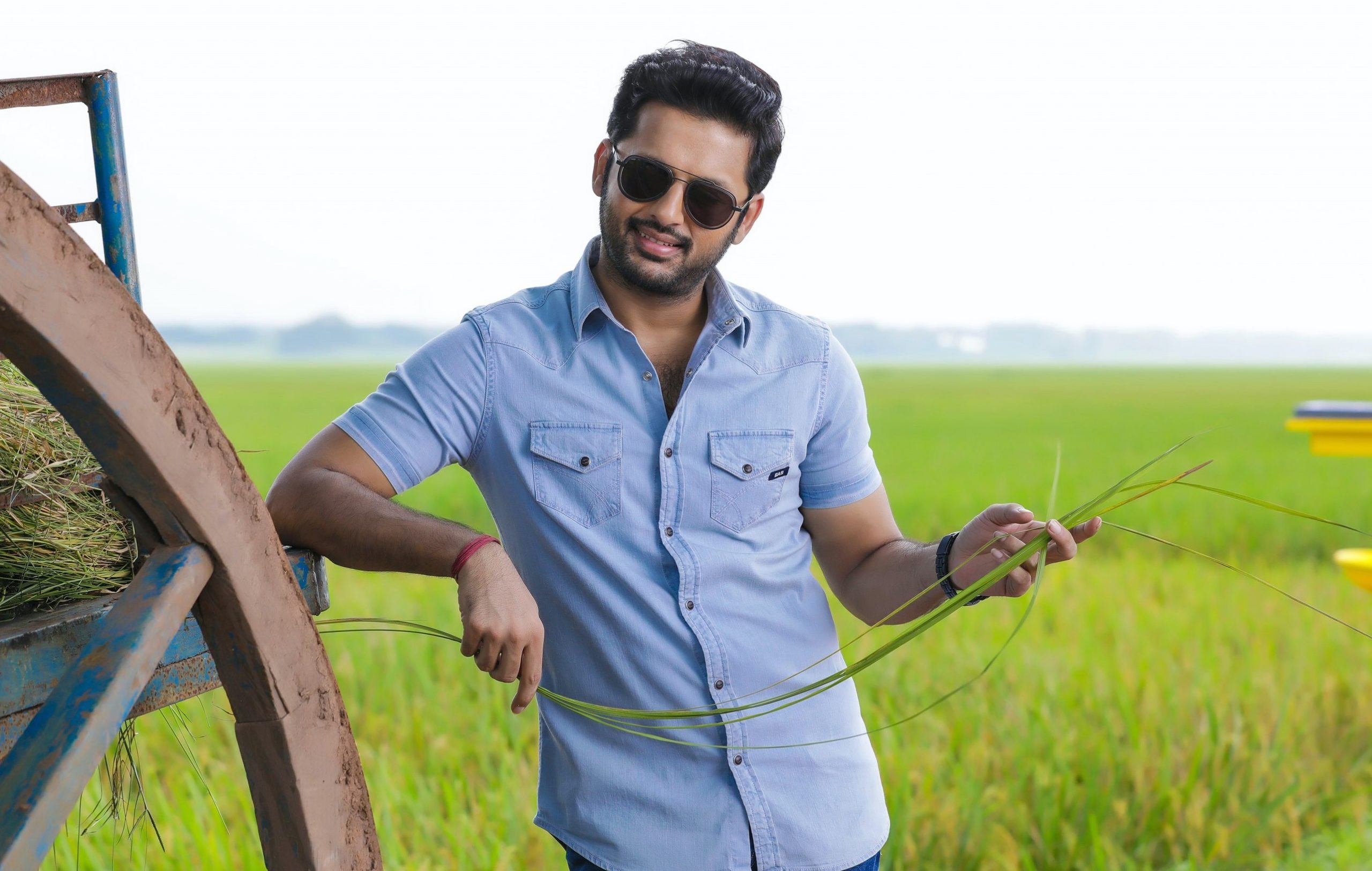 actors introduced by director teja