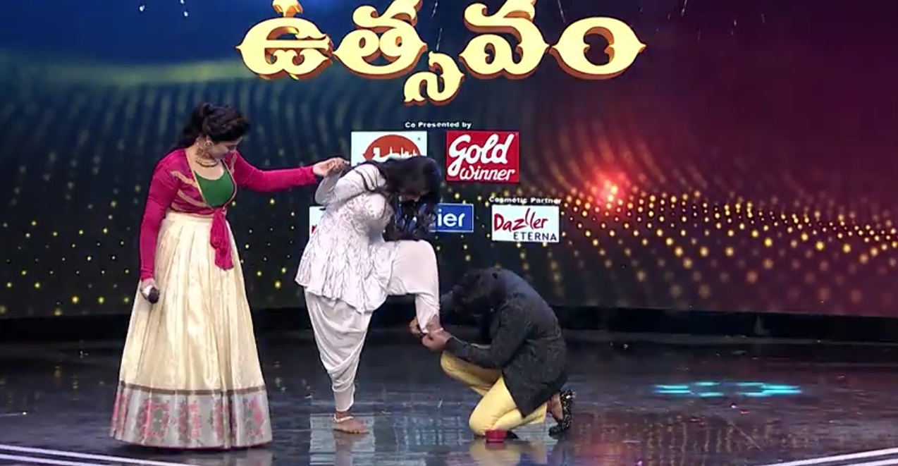 akhil and monal in bb utsavam