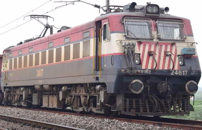 rail engine 3