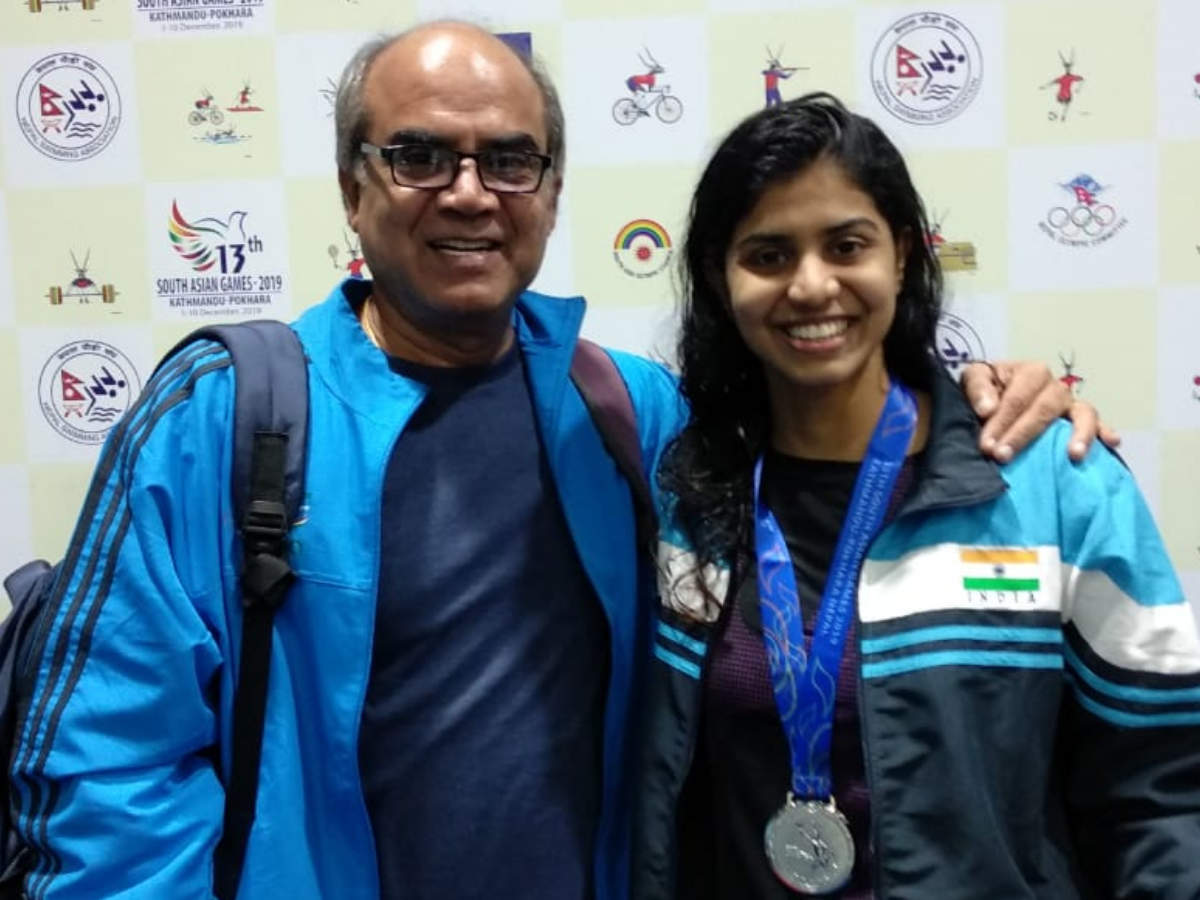 thalaivasl vijay daughter 3 .jpg.crdownload