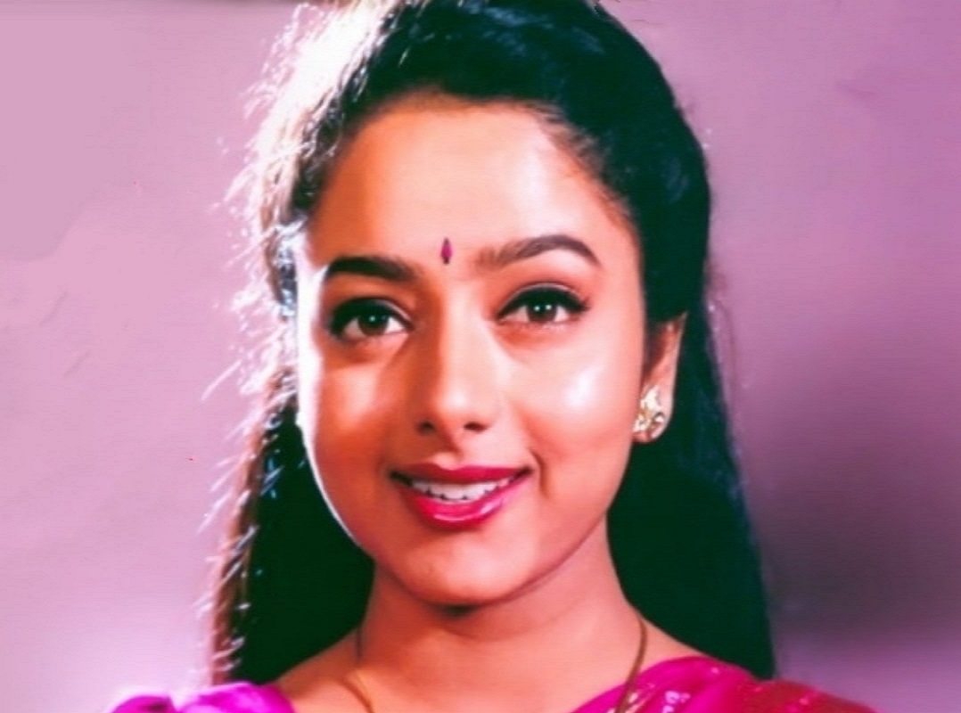 yamaleela heroine first choice is Soundarya