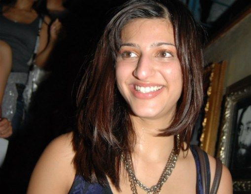 3 sruthi hasan