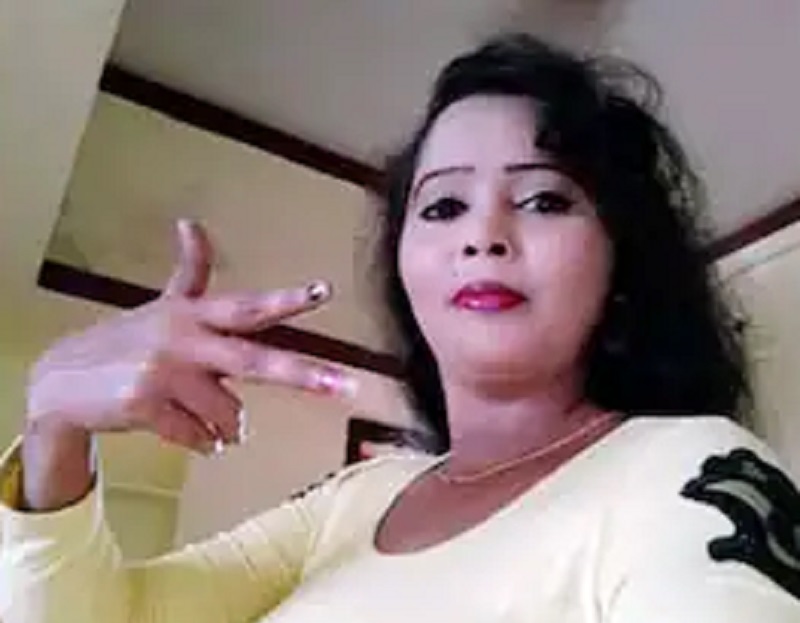 woman took 12 lakhs from a man