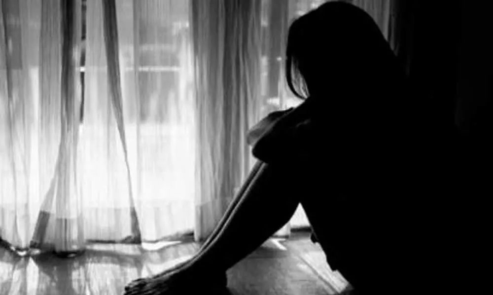 women sucide 2