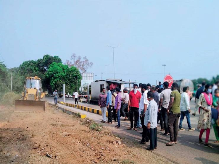 Hejamadi toll plaza