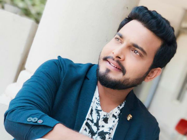 getup srinu about his first salary