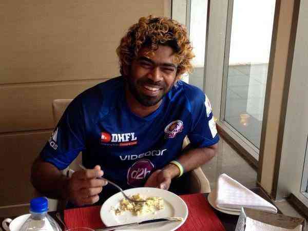 what do cricketers eat during the test match