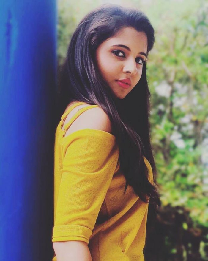 Malli raava actress Preethi Asrani unknown details