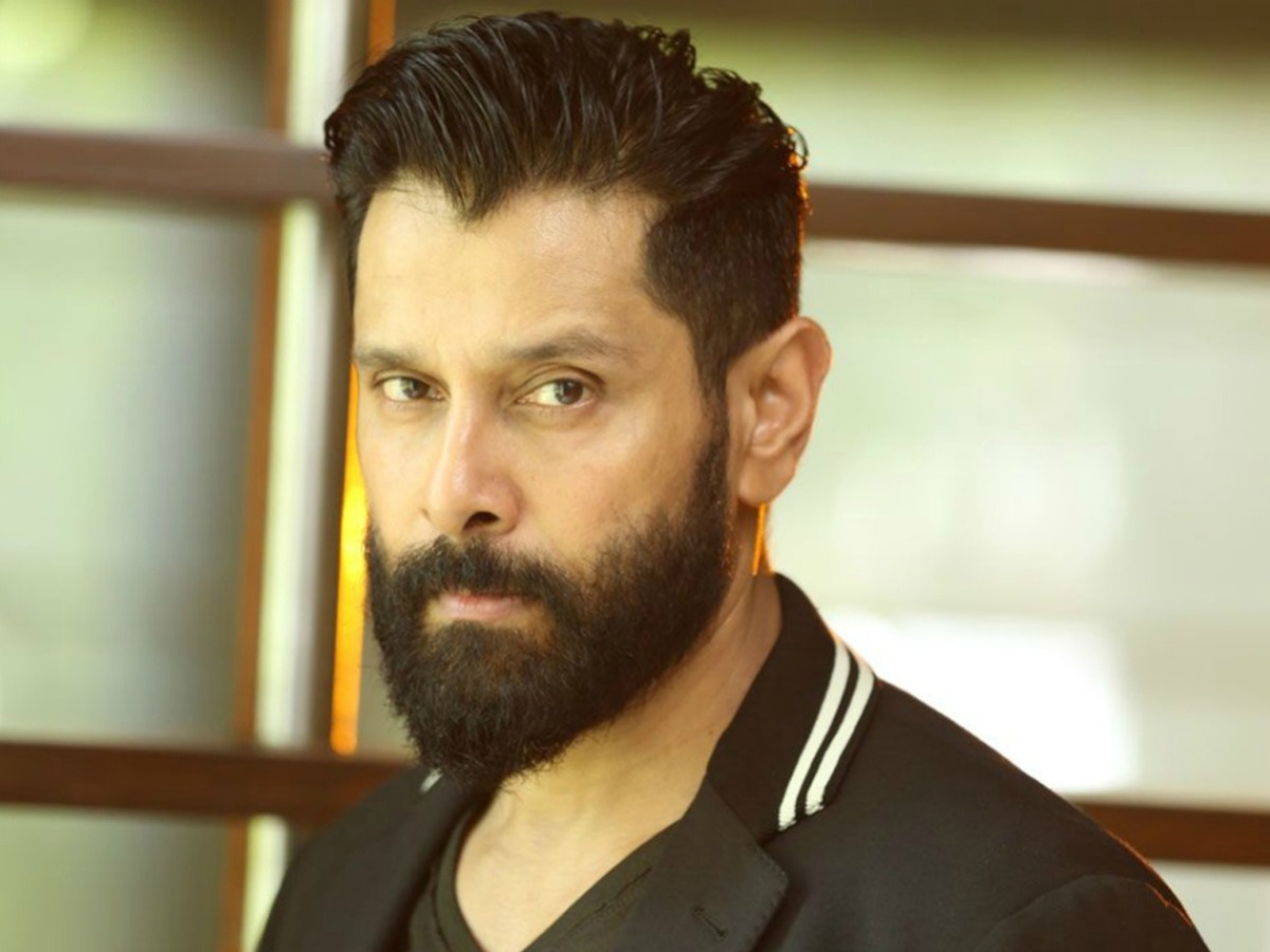 Non regional heroes who are famous in Telugu industry