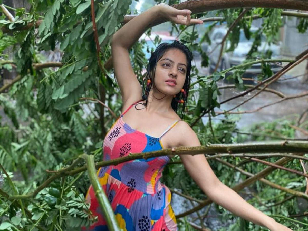 deepika sing 2