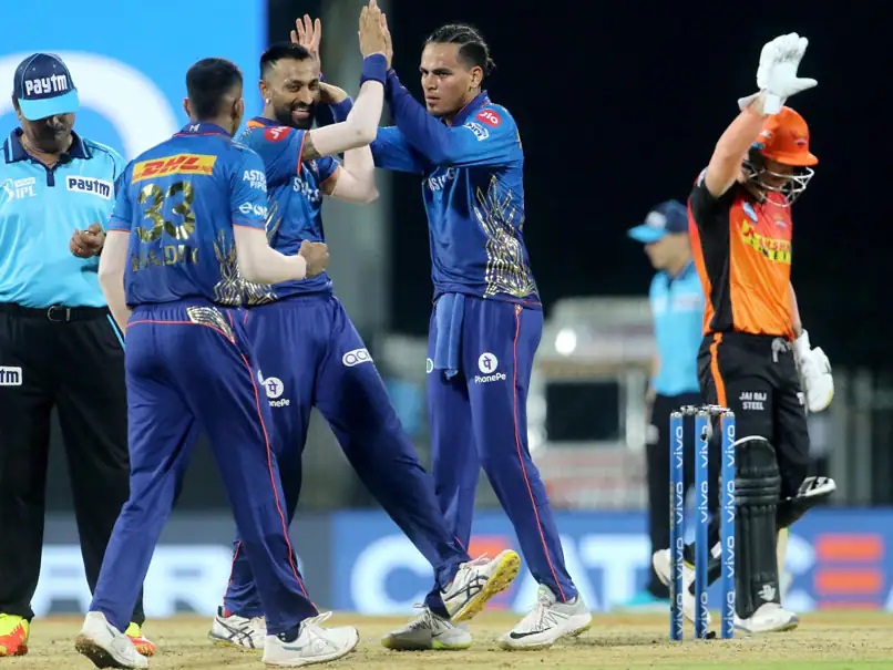 Mumbai indians team replacement changes in ipl 2021