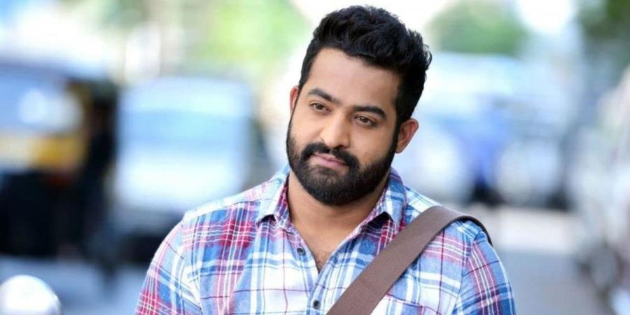 number of remakes by tollywood heroes