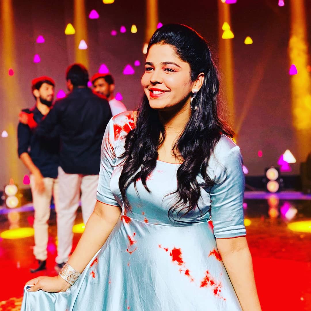 singer and dubbing artist lipsika