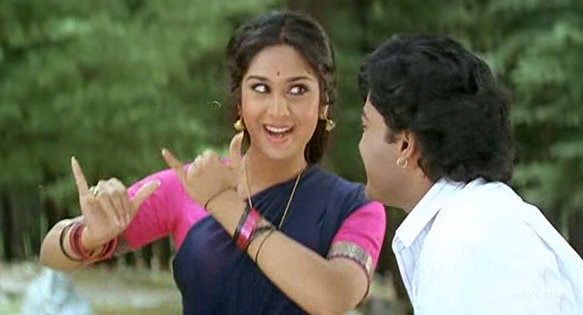 Aapadbandhavudu heroine Meenakshi sheshadri