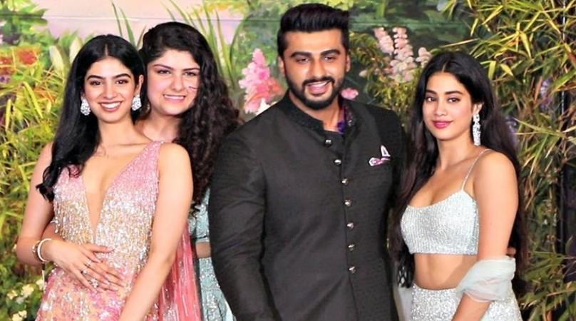 Actor siblings born from another mother
