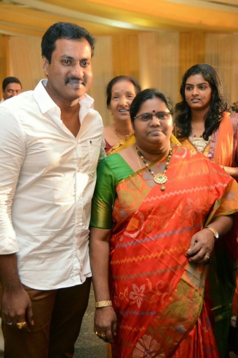 Comedian Sunil wife