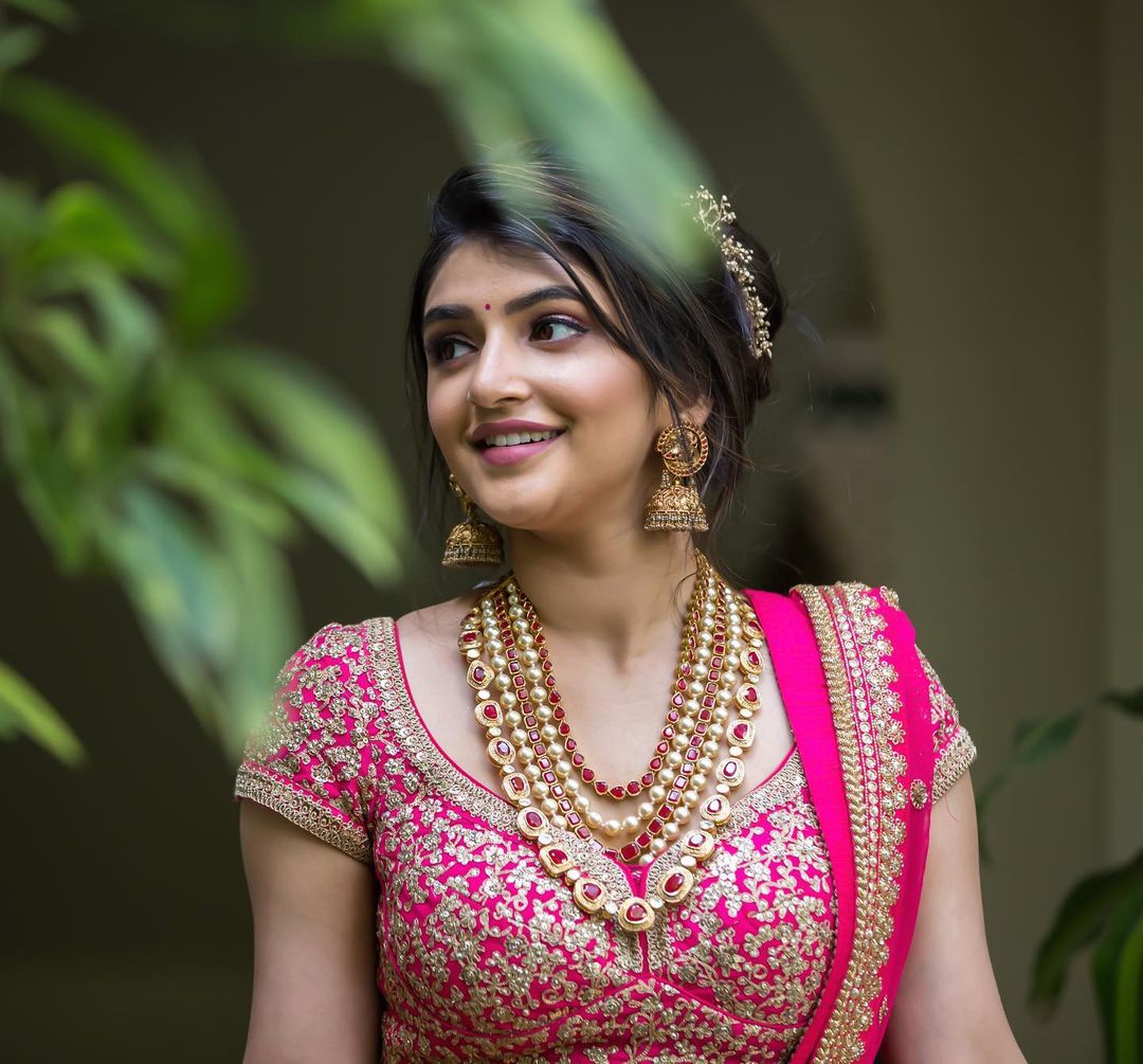 Heroine Sree Leela images