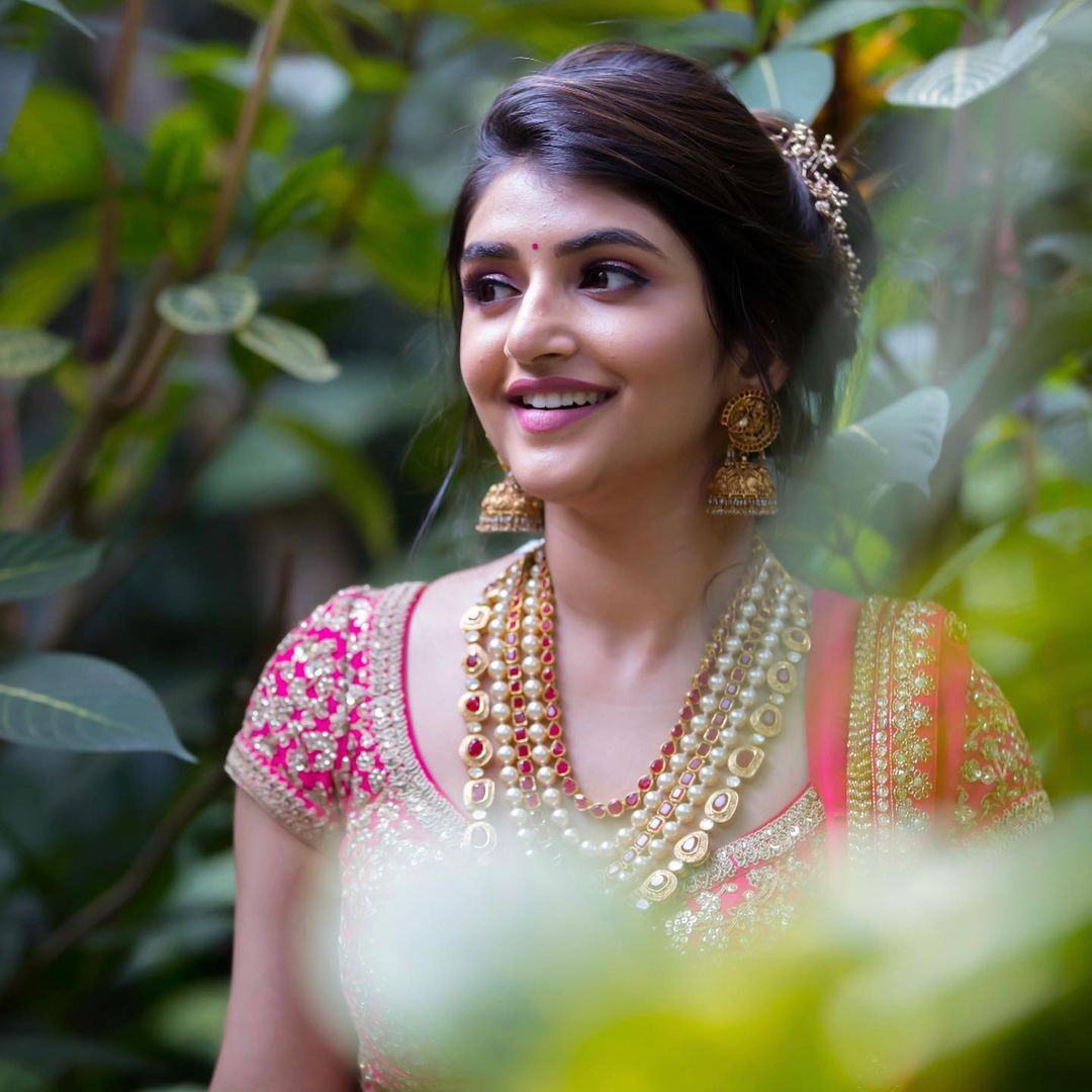 Heroine Sree Leela images