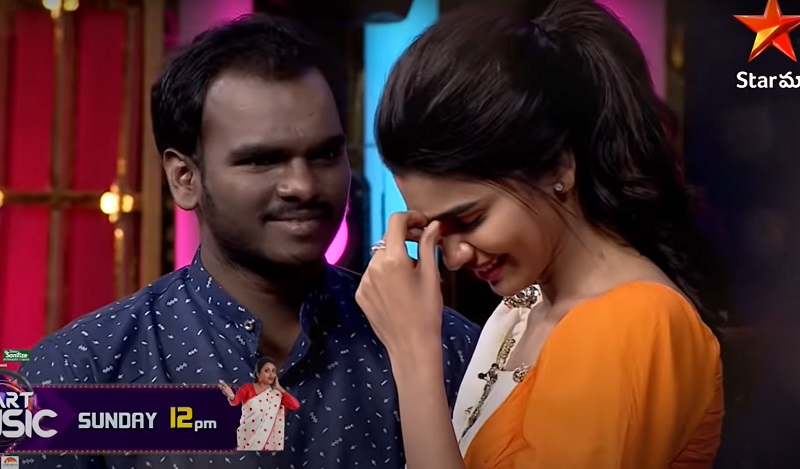 Varsha Immanuel start music program promo going viral