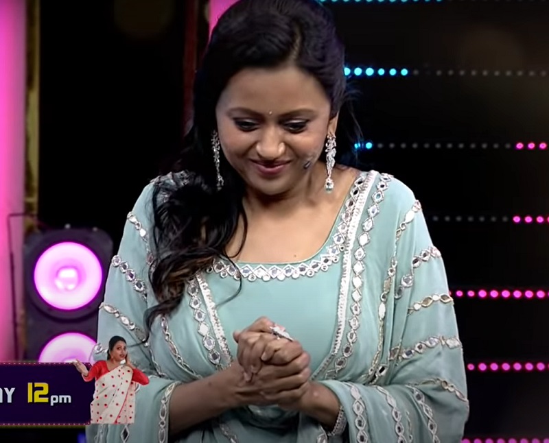 Varsha Immanuel start music program promo going viral